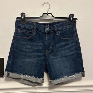 GAP Dark Wash Denim Shorts - Size 26
